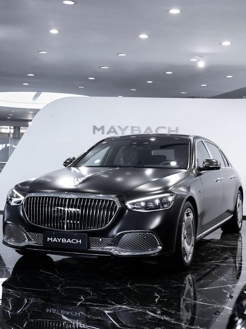 成都172岚图汽车的售后服务让用户无忧出行，迈巴赫未来的豪华车趋势